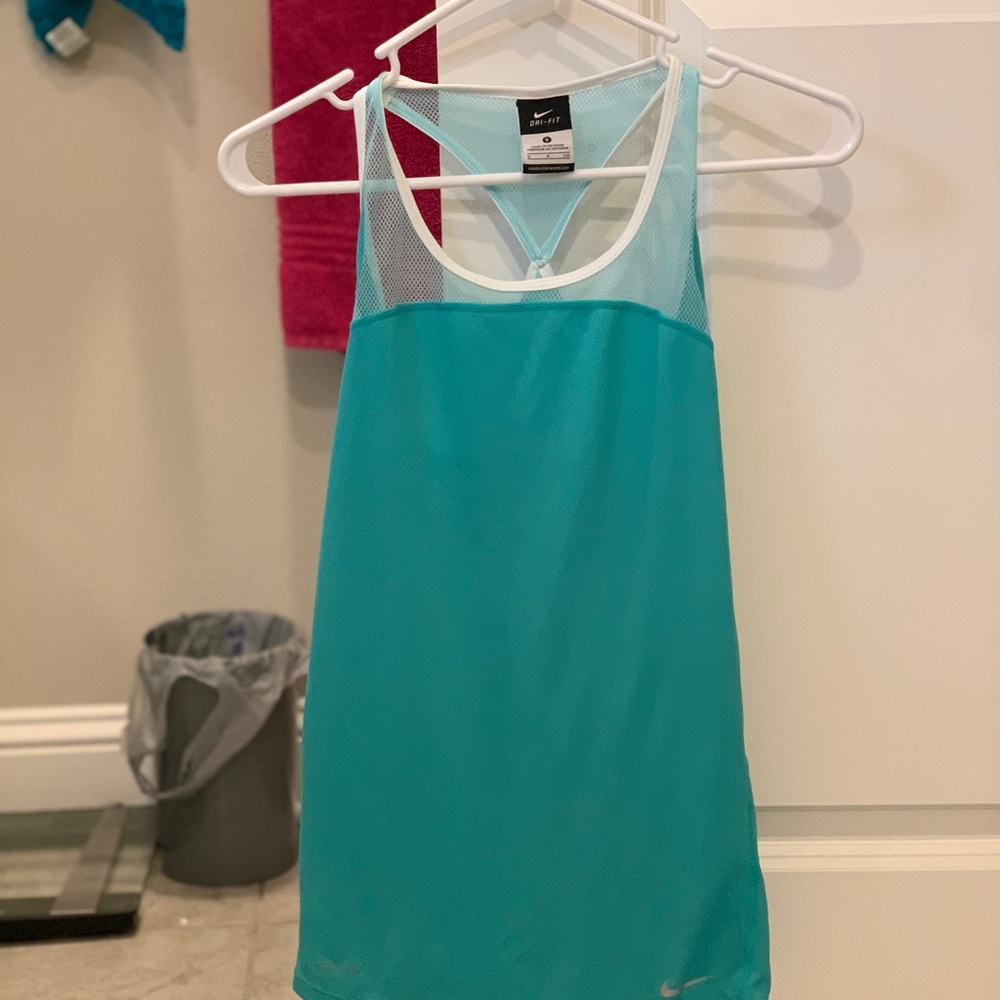 nike tank